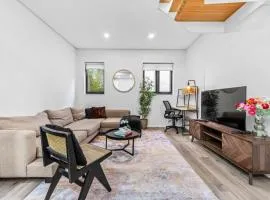 Hoffy's Place - Modern one bedroom with AC