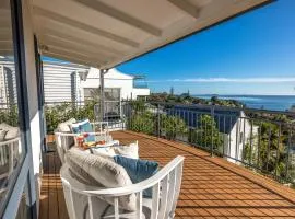 Hibiscus Hideaway - Sea Views in Palm Beach