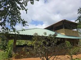 Neembuwa Lodge Lake front