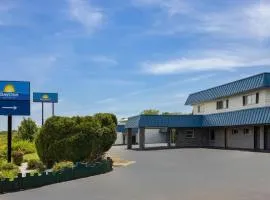 Days Inn by Wyndham Moosic