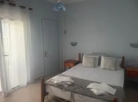 Apergis Rooms
