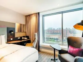 Premier Inn Hamburg City Centre