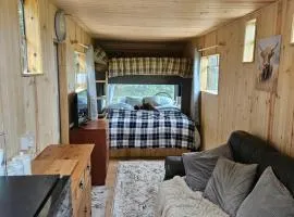 The Horse Box Hut