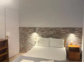 Apergis Rooms