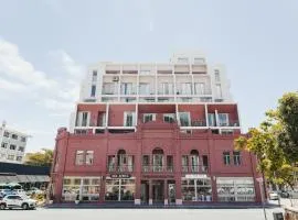 ONEHUNDRED on M - Fluent Serviced Apartments