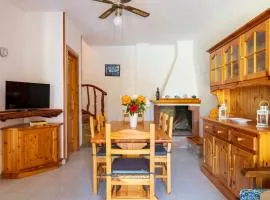 5' from the Beach - Private Veranda & BBQ