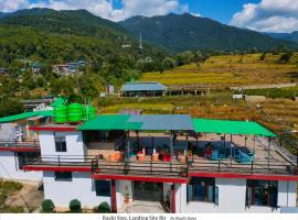 Raahi Stay, Landing site Bir - Stay & Cafe, hotel em Bir