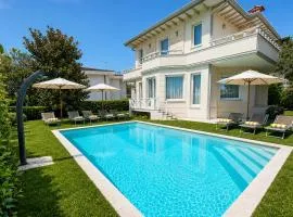 Villa Sabine: New Modern villa with Private pool