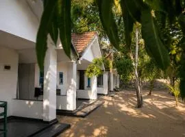 Zen Yoga & Surf House
