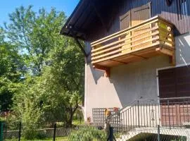 Studio confortable à Taninges, 25 m² avec vue sur jardin