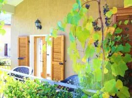 Cozy apartment in Prabione, 30 m², charming balcony