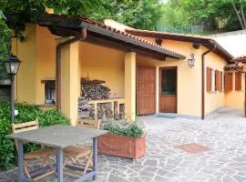 Cozy Retreat with Pool and Stunning Views in Gattaia
