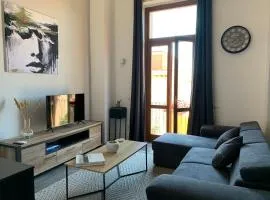 Elegant Studio Cagliari 60 m² + Balcony B
