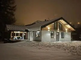 Chalet magnifique à Valloire avec vue sur montagne.