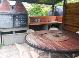 Studio charmant à Sainte-Luce, 28 m², terrasse et jardin.