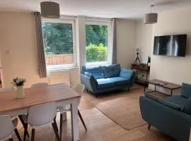 Flaxman Avenue - Lovely 4 bed home, 5 mins drive to York City Centre, Free superfast Wi-fi, Free on-street parking