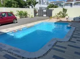 Idyllic Villa in Pereybere with Private Pool