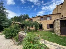 Maison de campagne à Camps-sur-l'Agly avec vue sur lac