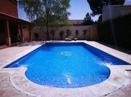 Luxurious Villa in Arcas with Private Pool، فندق في Arcas