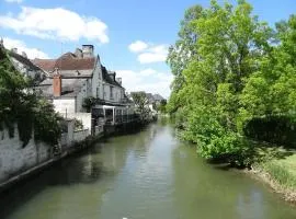 Maison confortable à Loches + Jardin spacieux