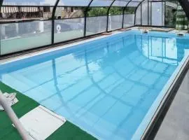 Maison de charme à Brantôme en Périgord avec piscine partagée