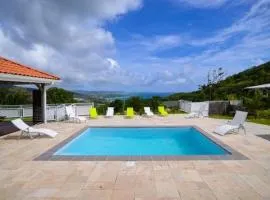 Villa élégante avec piscine privée au Diamant et vue sur la mer