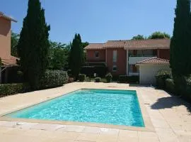 Appartement cosy à Dax avec piscine partagée - 65 m².