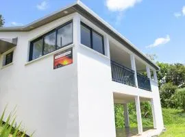 Maison confortable avec vue sur mer à Sainte-Rose + jardin