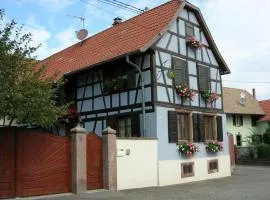 Maison accueillante dans Wingersheim-les-Quatre-Bans avec terrasse.