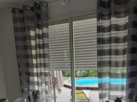 Villa accueillante à Colonzelle avec piscine privée