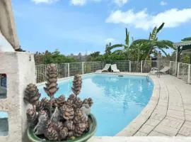 Maison familiale avec piscine privée à Saint-François