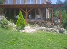 Spacious and Charming House in Vozuća with Large Garden
