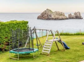 Spacious house with sea view in Liencres + jacuzzi