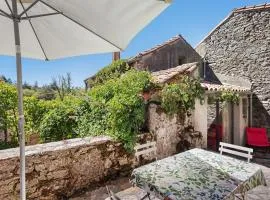 Maison Larzac Cevennes Grand Gite