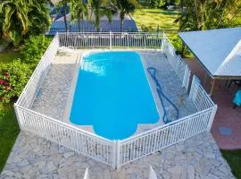 Appartement moderne à Sainte-Anne 42 m² avec piscine partagée