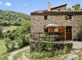 Maison charmante à Saint-Basile avec jardin et cheminée