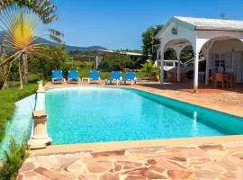 Villa Enchantée avec Vue sur mer et Piscine au Carbet