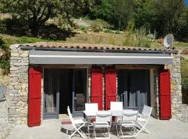 Maison confortable avec piscine à Saint-Julien-de-la-Nef