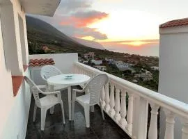 Cozy apartment with sea view in Frontera