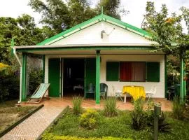Charming house with sea view in Foulpointe + Enclosed garden.