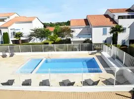 Maison charmante à Vaux-sur-Mer avec piscine partagée