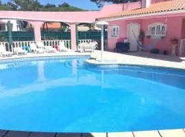 Spacious Apartment Sintra 120 m² + Pool
