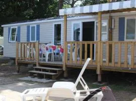 Mobil-home moderne à Saint-Jean-de-Monts avec piscine partagée