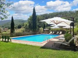 Spacious Apartment in Lisciano Niccone with Mountain View