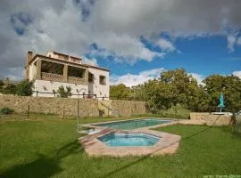 Charming Villa in Ronda with Pool