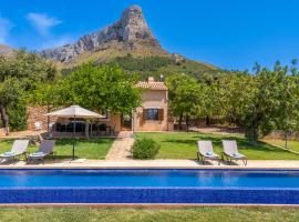 Finca Ca`n Jaumí, un paraíso con vista al mar y a la montaña, hotel em Artà