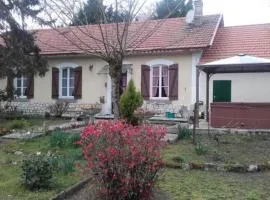 Maison accueillante à Gabarret, jacuzzi et jardin