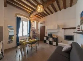 Charming Apartment in Trani with City View and Parking.