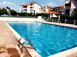 Studio charmant à Fréjus avec piscine commune - 30 m²