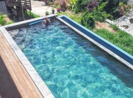 Villa familiale à La Possession avec piscine privée, hotel en La Possession